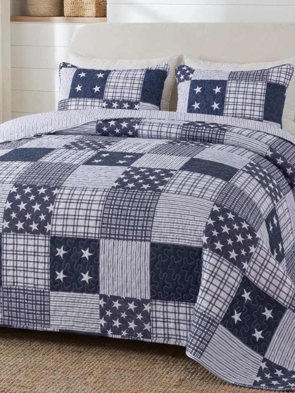 Quilted Patchwork Bedspread Set in Navy and White